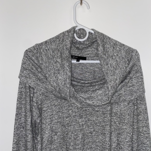 Gibson Off The Shoulder Grey Sweater - Picture 14 of 16